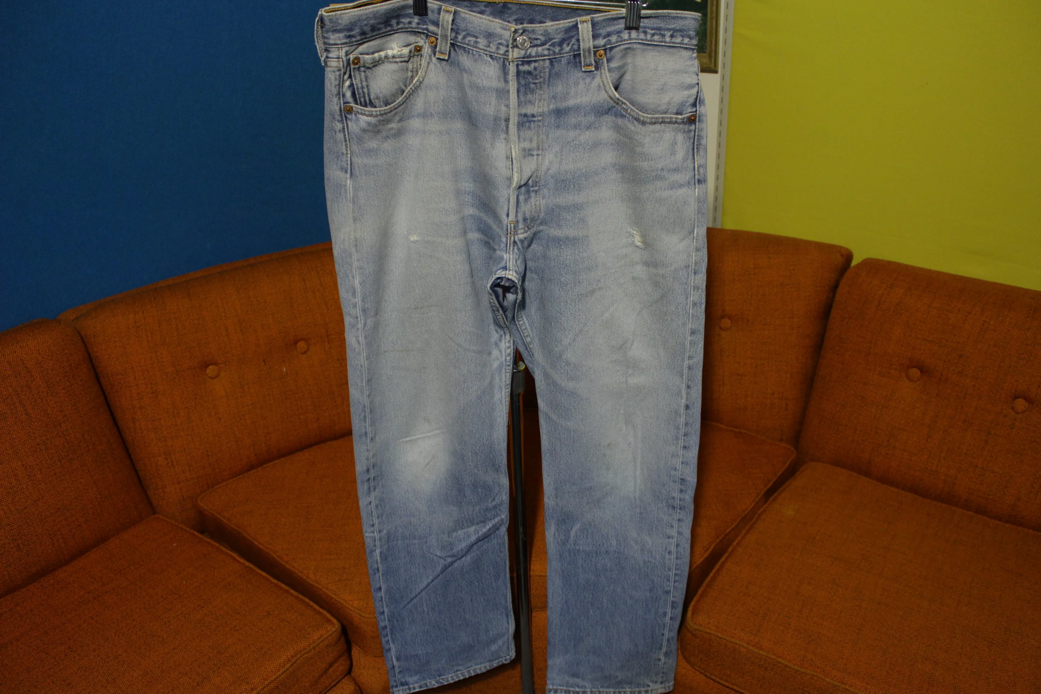 90s Levis 501 Button Fly Jeans. Vintage Grunge Punk Made in USA 501xx 34x30