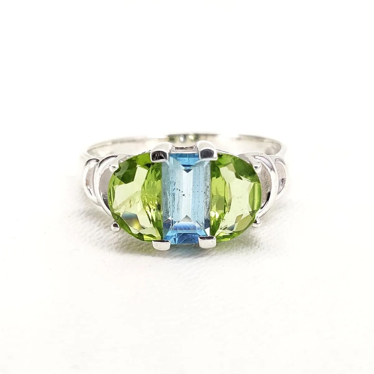 Blue Topaz and Peridot Ring, Baguette Cut Half Moon Ring, December & August Birthstone, Unique Modern Ring, Sterling Silver, Gift For Her