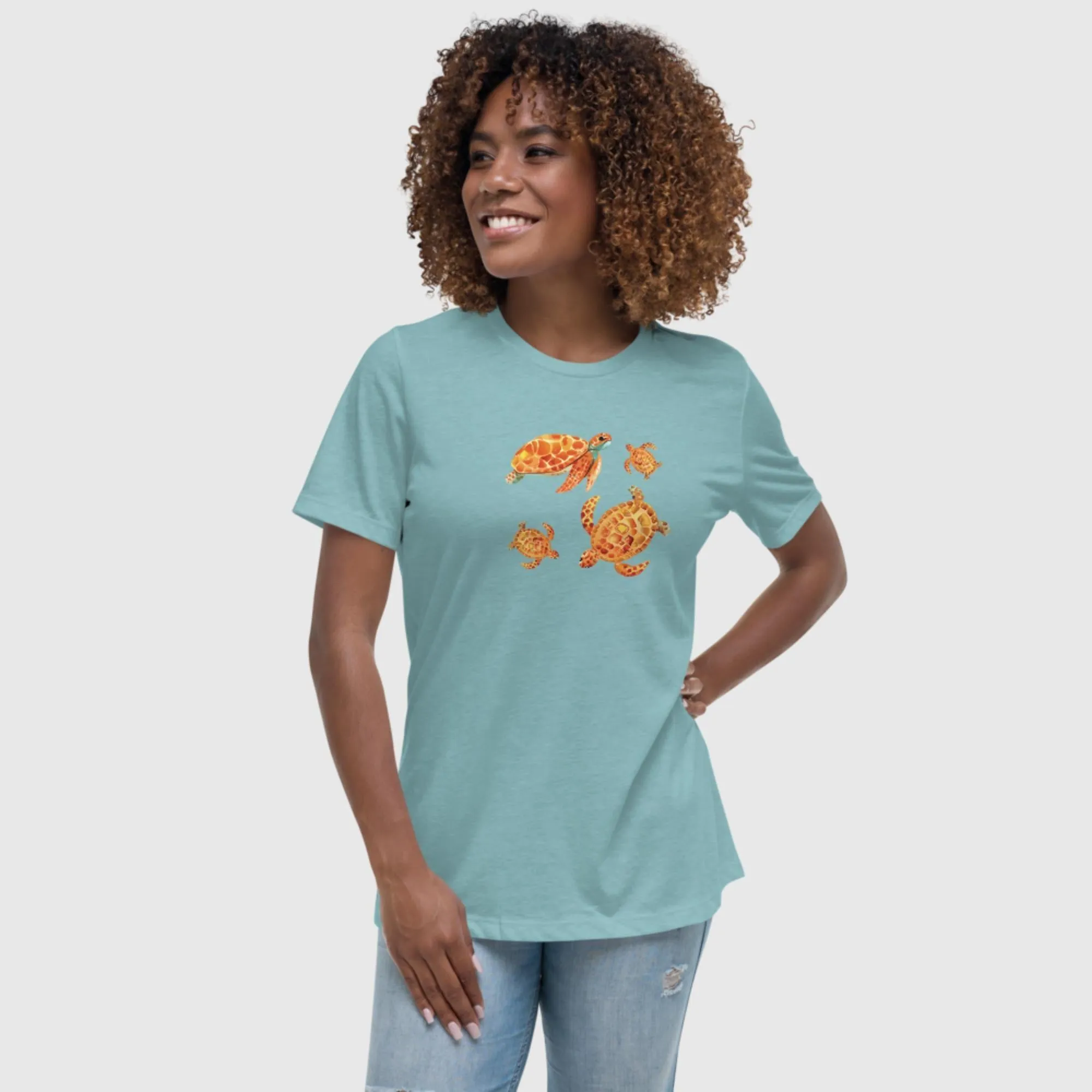 Fun Sea Turtles Tee at the Aquarium