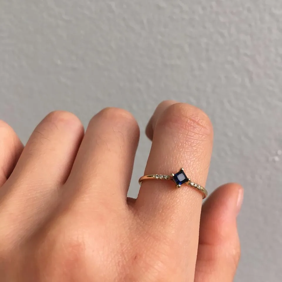 Jennie Kwon Designs :: Sapphire Point Equilibrium Ring