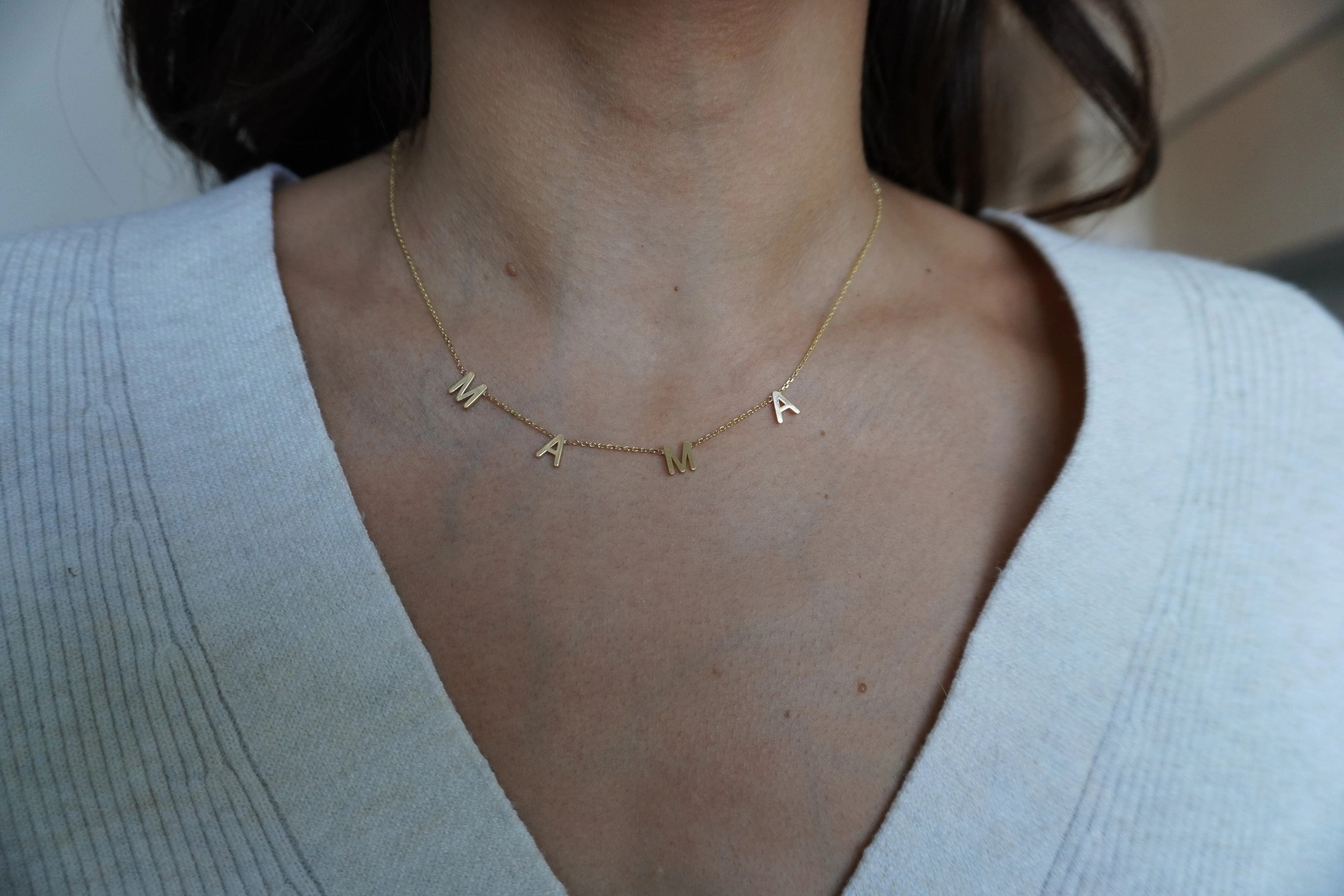 Mama Necklace | 10k Gold