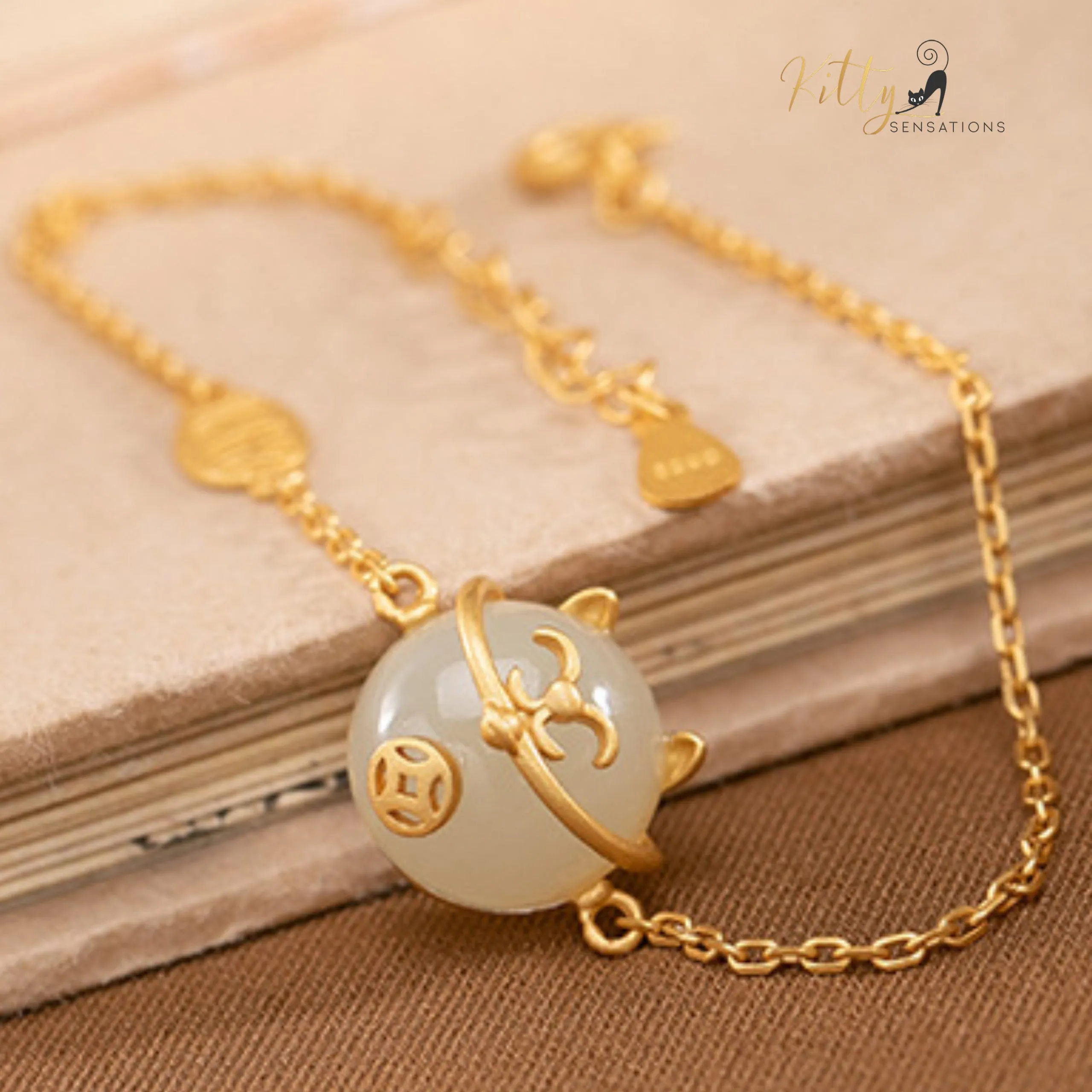 Natural Jade Cat Bracelet in Solid 925 Sterling Silver (Gold Plated)