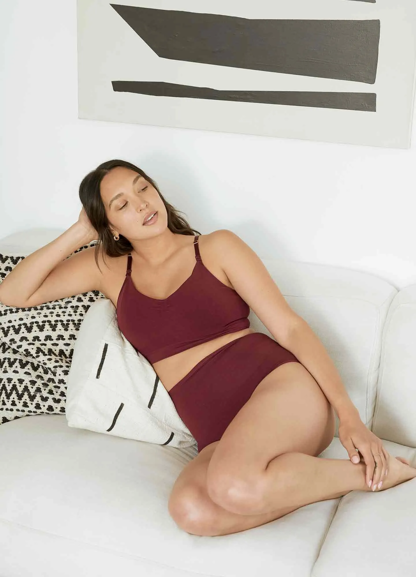 The Seamless Belly Brief